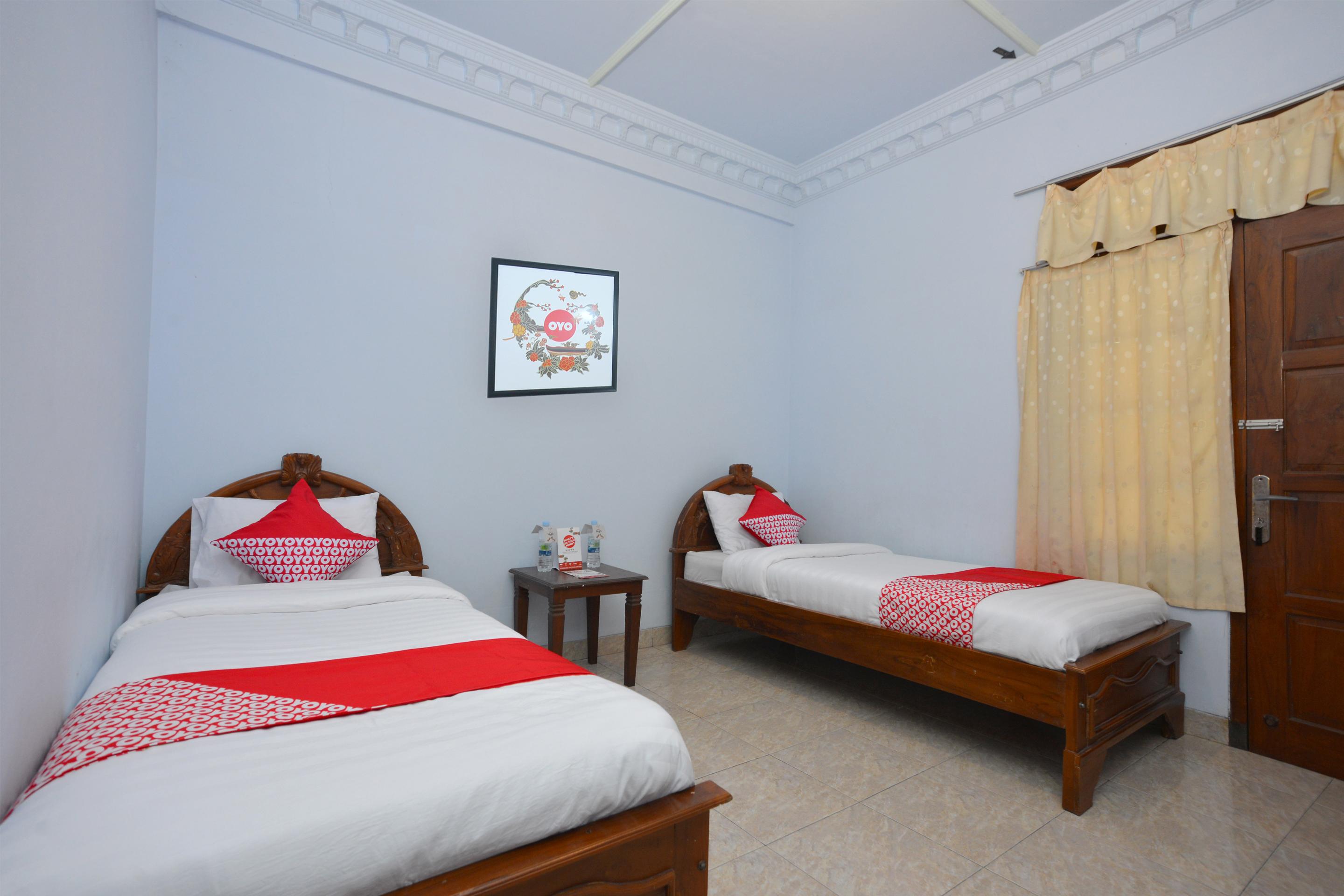 Oyo 586 Hotel Wijaya Kalasan Exterior foto
